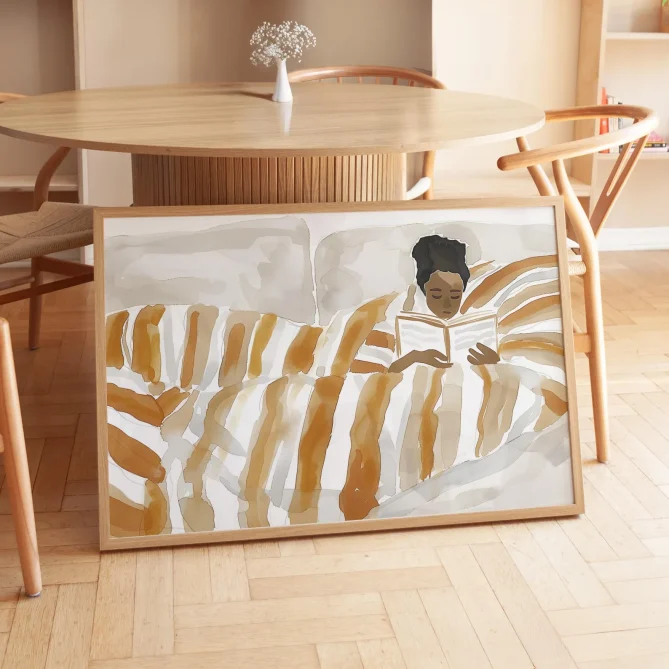 Alternative view of Brown Woman Reading in Bed Striped
